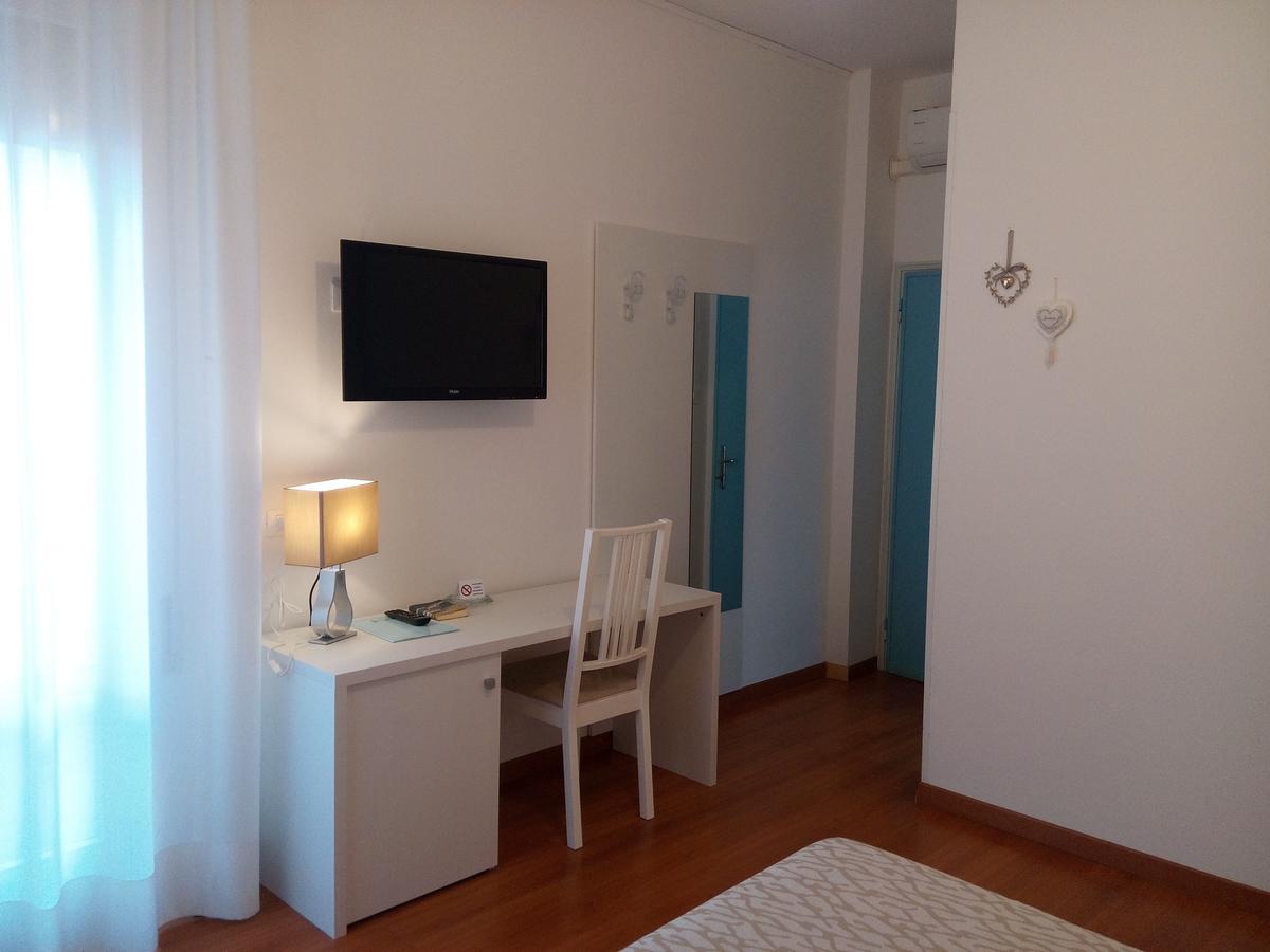 Hotel Telenia Lido di Jesolo Exterior photo